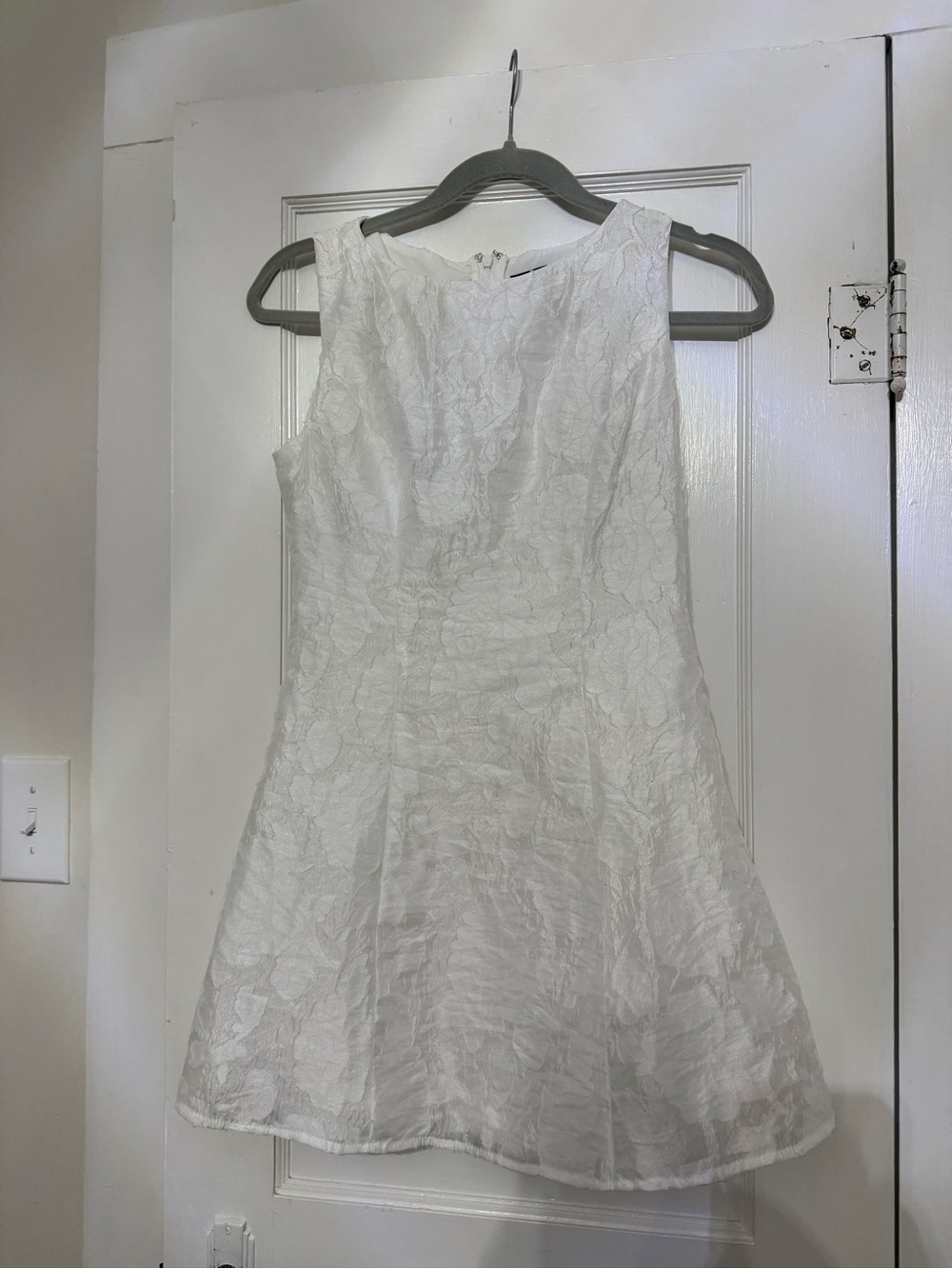 Lulus Sleeveless White Floral Jacquard Fit-and-Flare Dress